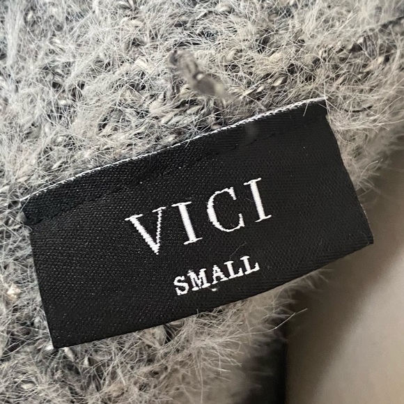 VICI Gray Knitted Chunky Fuzzy Open Cardigan, size Small - Picture 13 of 16